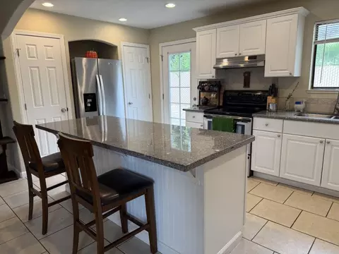 Kitchen - 1893 Cirrus St, Redding, CA 96002 photo 1 of 4