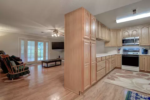 Kitchen - 20533 Burney Ct, Burney, CA 96013 photo 6 of 6