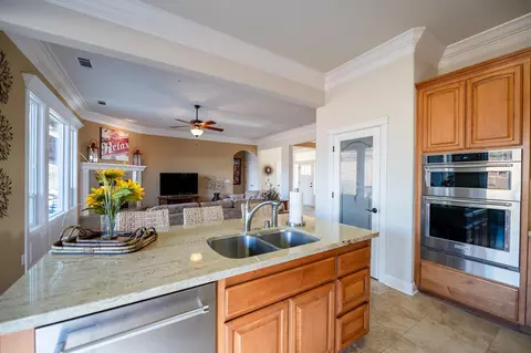 Kitchen - 1300 Jen Ct, Redding, CA 96001 photo 4 of 4