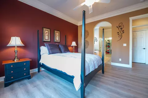 Bedroom - 1300 Jen Ct, Redding, CA 96001 photo 3 of 4