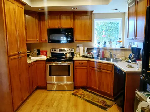 1756 Filaree Dr, Redding, CA 96002 photo 22