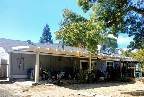 1756 Filaree Dr, Redding, CA 96002 photo 6