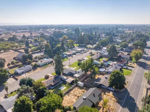 View/Area - 350 La Bray Ave, Red Bluff, CA 96080 photo 8 of 8