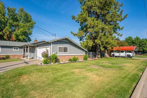 Exterior - 350 La Bray Ave, Red Bluff, CA 96080 photo 6 of 19