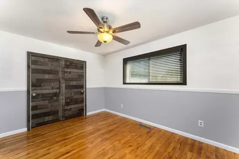 Bedroom - 350 La Bray Ave, Red Bluff, CA 96080 photo 4 of 4