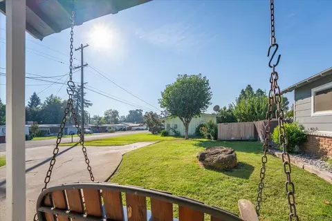 Exterior - 350 La Bray Ave, Red Bluff, CA 96080 photo 9 of 19