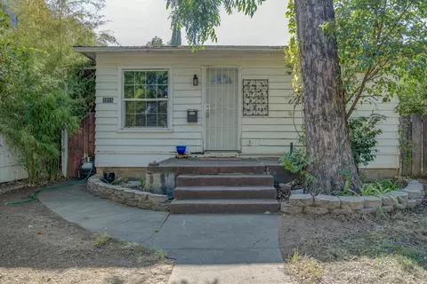 1015 Lincoln St, Red Bluff, CA 96080