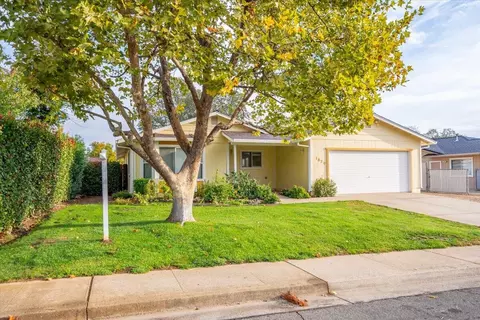 1820 Dakota Way, Redding, CA 96003 photo 45