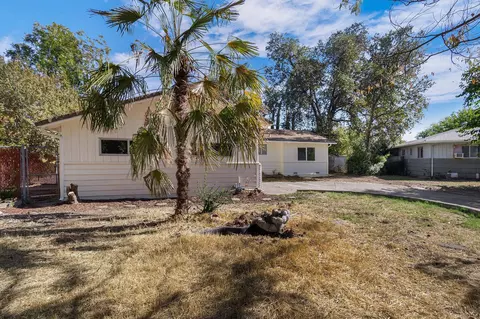 Exterior - 2163 Sycamore Dr, Redding, CA 96001 photo 5 of 13
