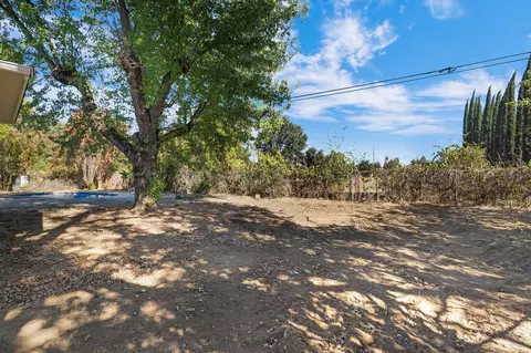 Exterior - 2163 Sycamore Dr, Redding, CA 96001 photo 13 of 13