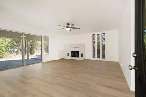 Living - 2163 Sycamore Dr, Redding, CA 96001 photo 1 of 7