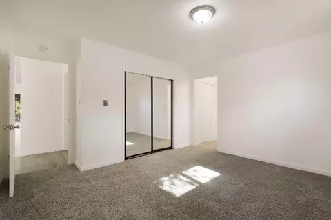 Bedroom - 2163 Sycamore Dr, Redding, CA 96001 photo 2 of 7
