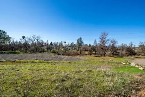 7530 Lockheed Dr, Redding, CA 96002 photo 6