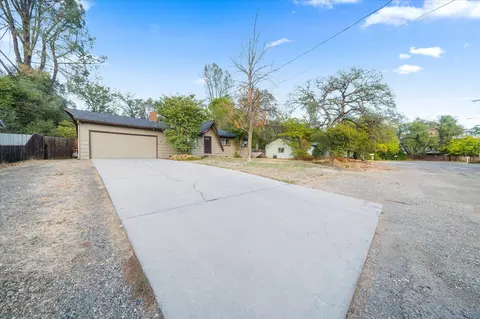 1608 Oakdale Ct, Redding, CA 96002 photo 32