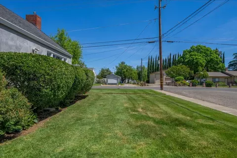 Exterior - 85 Gurnsey Ave, Red Bluff, CA 96080 photo 14 of 24