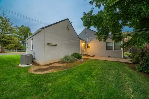 Exterior - 85 Gurnsey Ave, Red Bluff, CA 96080 photo 20 of 24