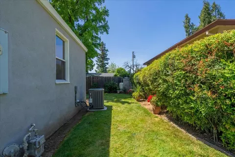 Exterior - 85 Gurnsey Ave, Red Bluff, CA 96080 photo 18 of 24