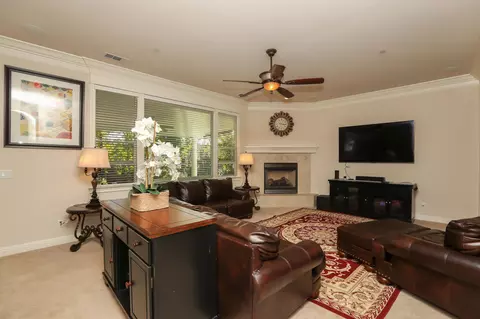 Living - 3875 Mario Ave, Redding, CA 96001 photo 2 of 4