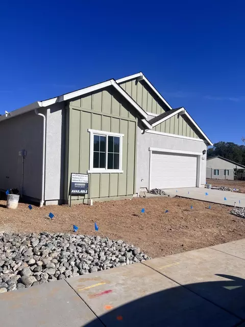 2627 Gates Head Way, Redding, CA 96003