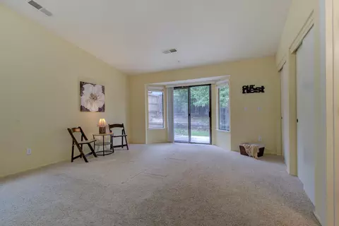 Living - 306 Springer Dr, Redding, CA 96003 photo 5 of 5