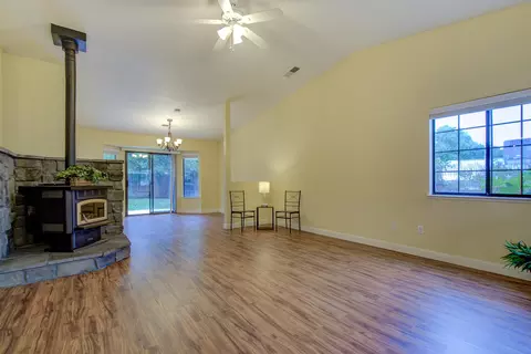 Living - 306 Springer Dr, Redding, CA 96003 photo 1 of 5