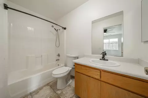 2015 Gentry Way, Red Bluff, CA 96080 photo 11