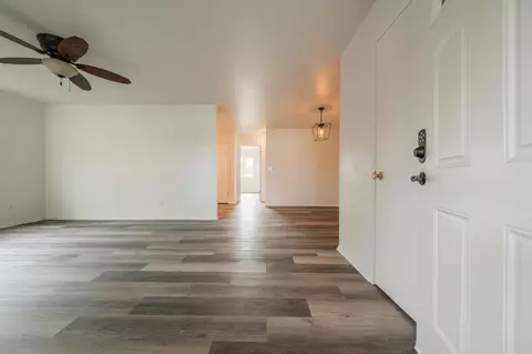 2015 Gentry Way, Red Bluff, CA 96080 photo 4