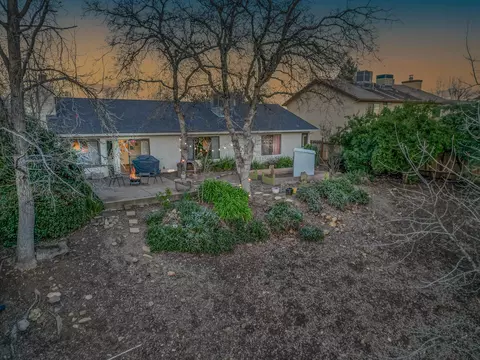 3651 Wasatch Dr, Redding, CA 96001 photo 35