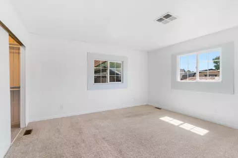 Bedroom - 4381 Eagle Nest Rd, Redding, CA 96003 photo 1 of 6