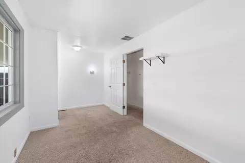 Bedroom - 4381 Eagle Nest Rd, Redding, CA 96003 photo 6 of 6