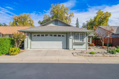 463 Yolla Bolly Trl, Redding, CA 96003