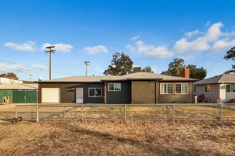 19465 Hill St, Anderson, CA 96007