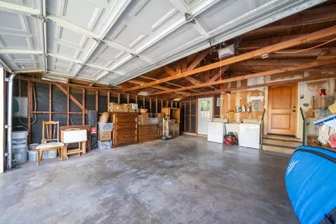 Other - 1189 De Moll Dr, Redding, CA 96002 photo 4 of 7
