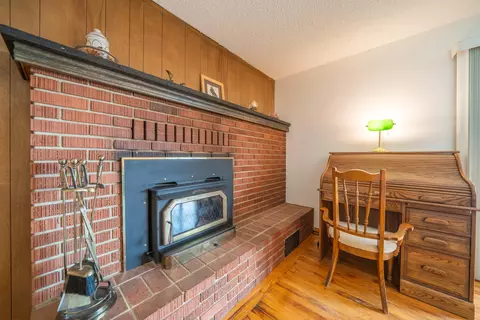 Other - 1189 De Moll Dr, Redding, CA 96002 photo 2 of 7