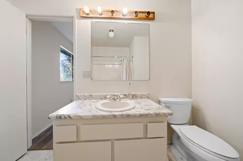 Bath - 3353 Cessna Dr, Redding, CA 96001 photo 1 of 3