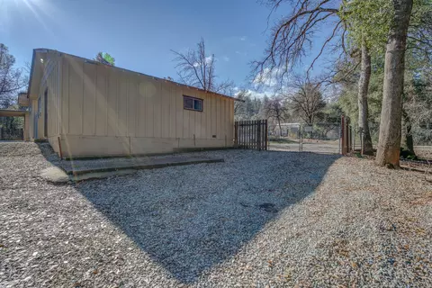 12847 Williamson Rd, Redding, CA 96003 photo 23