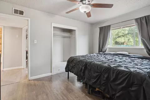 Bedroom - 1109 A St, Redding, CA 96002 photo 2 of 2