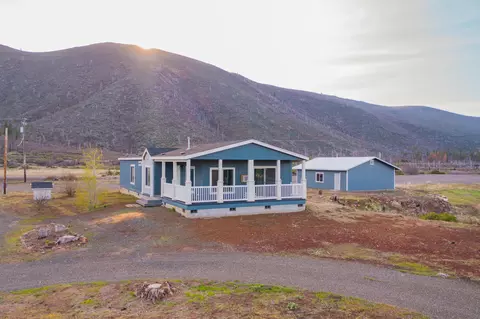 17758 Doty Rd, Hat Creek, CA 96040