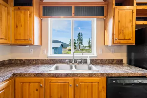 17758 Doty Rd, Hat Creek, CA 96040 photo 12