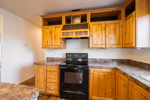 17758 Doty Rd, Hat Creek, CA 96040 photo 13