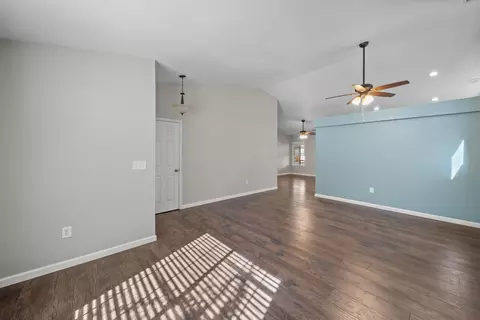 4381 Bowyer Blvd, Redding, CA 96002 photo 8