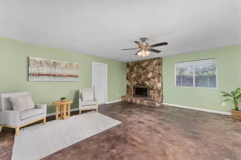 Living - 2860 Wilson Ave, Redding, CA 96002 photo 1 of 8