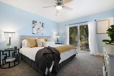 Bedroom - 2515 Starlight Blvd, Redding, CA 96001 photo 1 of 8