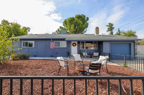 Exterior - 2515 Starlight Blvd, Redding, CA 96001 photo 20 of 21