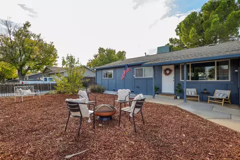 Exterior - 2515 Starlight Blvd, Redding, CA 96001 photo 10 of 21