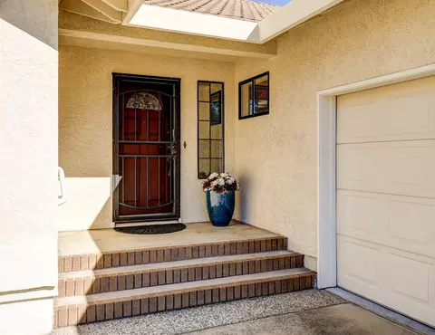 Entry Way - 3762 Rushmore Dr, Redding, CA 96001 photo 1 of 2