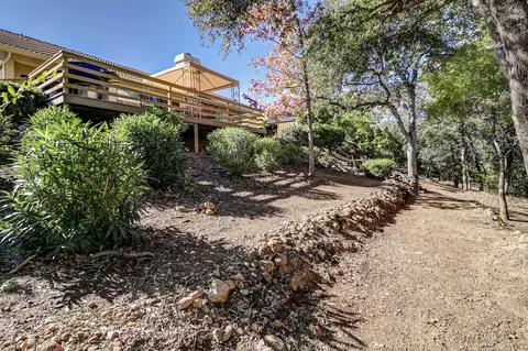 Exterior - 3762 Rushmore Dr, Redding, CA 96001 photo 9 of 21