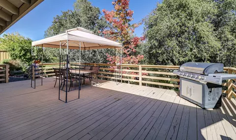 Exterior - 3762 Rushmore Dr, Redding, CA 96001 photo 17 of 21