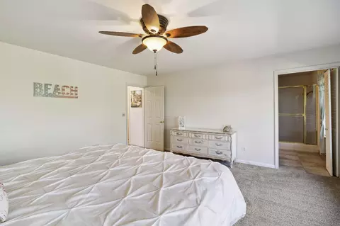 Bedroom - 3762 Rushmore Dr, Redding, CA 96001 photo 3 of 8
