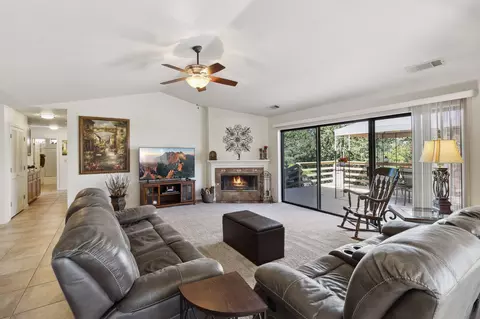 Living - 3762 Rushmore Dr, Redding, CA 96001 photo 1 of 1
